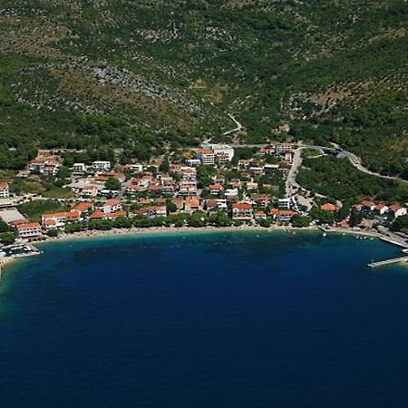 Hotel Quercus Drvenik  Exterior foto